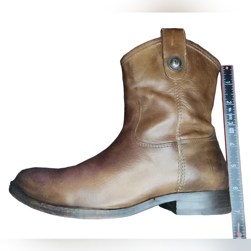 Frye Melissa Button Short Boot, Womens 5.5 - Picture 9 of 10